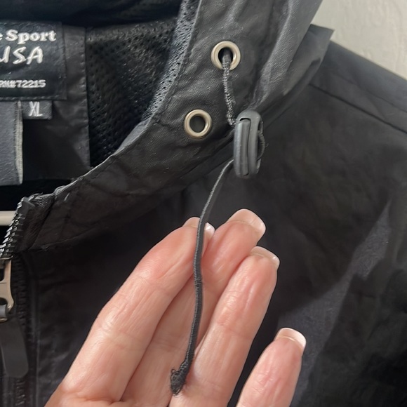 Mens hooded windbreaker - Picture 13 of 13